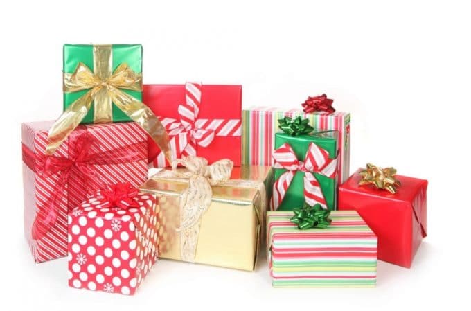 CHRISTMAS GIFT GUIDES FOR ALL THE FAMILY