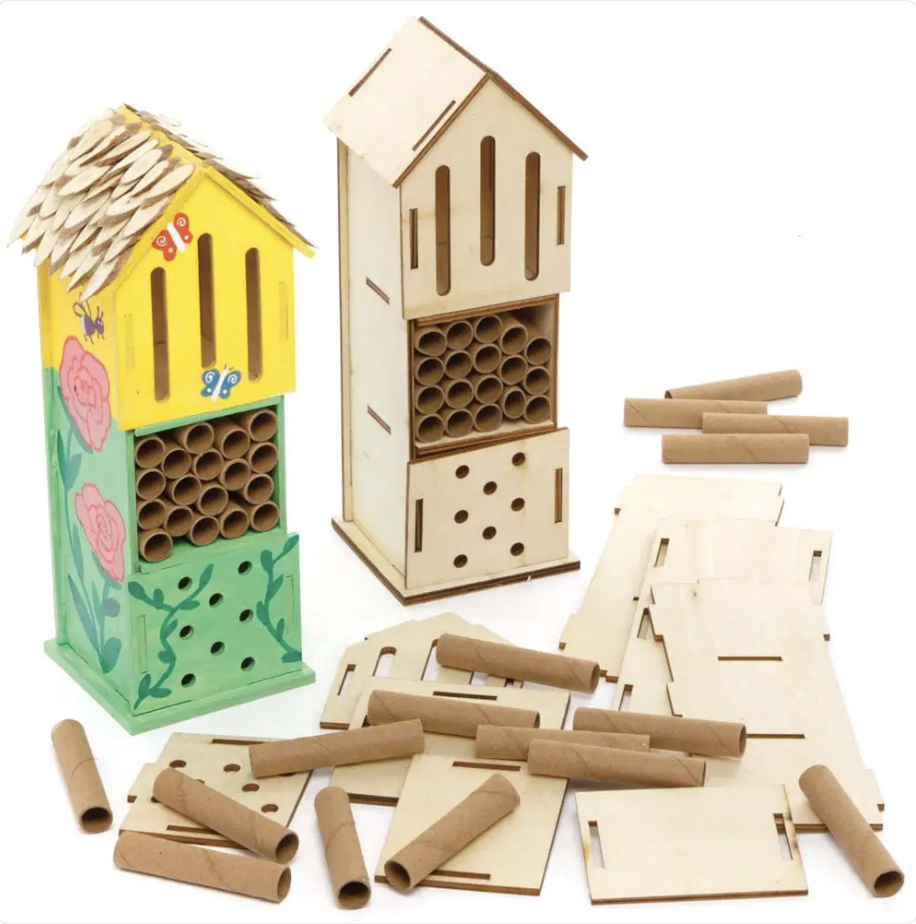 24 Alternatives To Goodie Bags For Kids' Parties 24 Wooden Bug Hotel Kits