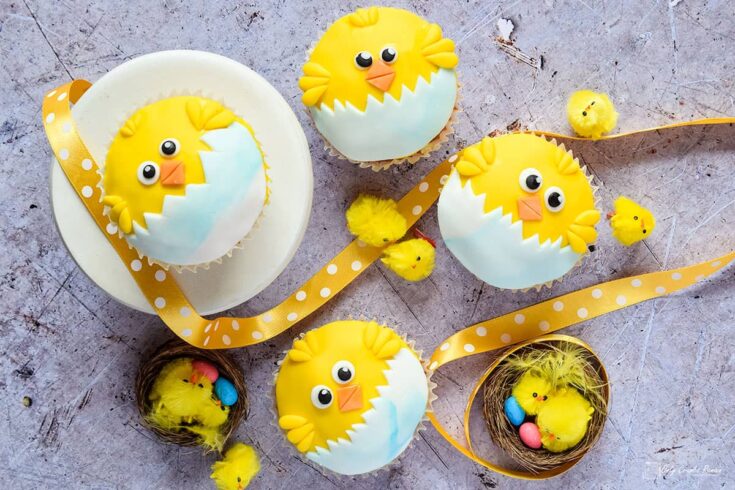 Image for Easter Chick Cupcakes with video tutorial