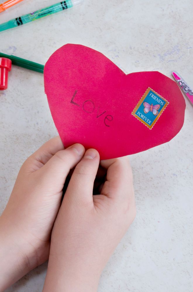 13 Super cute easy valentine’s day crafts to make with kids