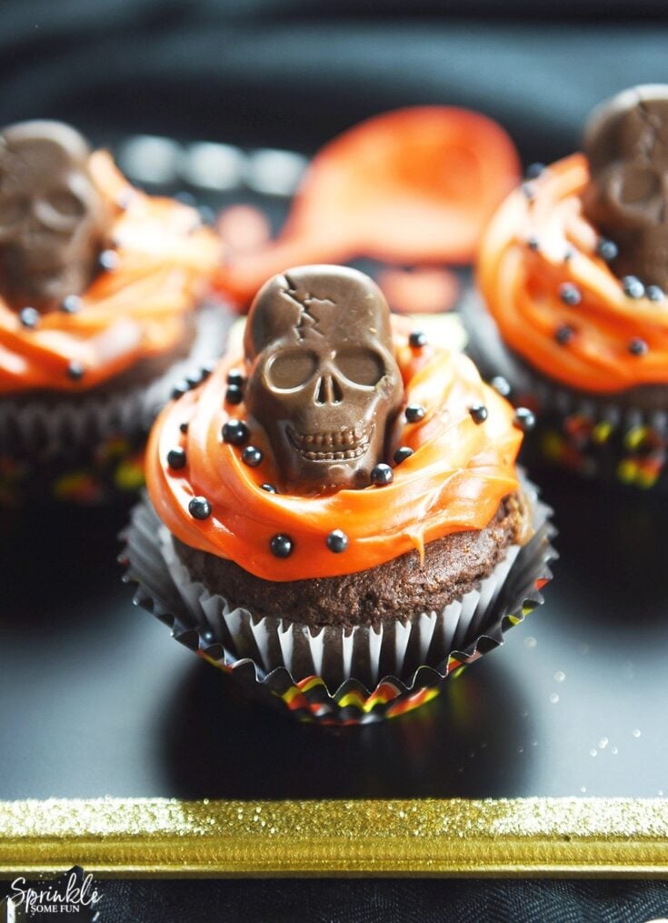 Image for Butterfinger Skull Cupcakes