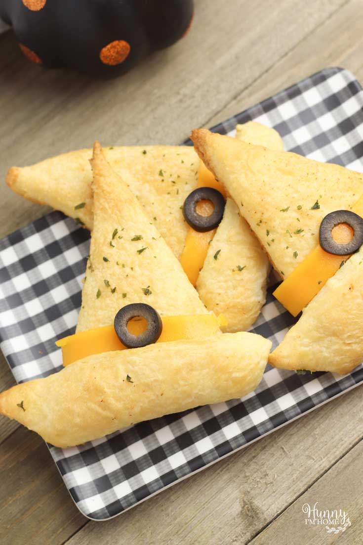 Image for Easy Halloween Appetizers: Witch Hat Garlic Bread