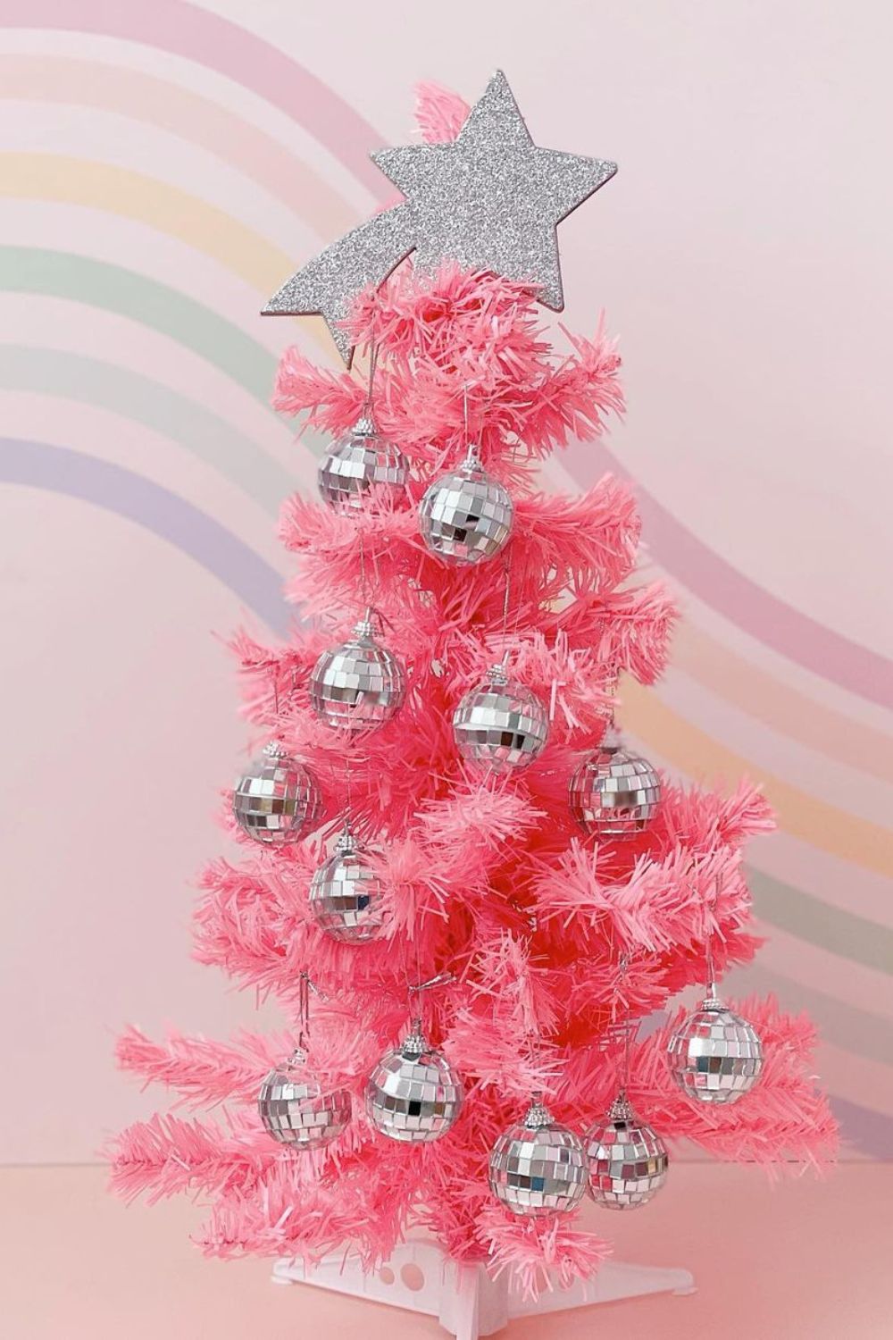 18 Pretty Pink Christmas Tree Decorating Ideas that pack a punch! 13