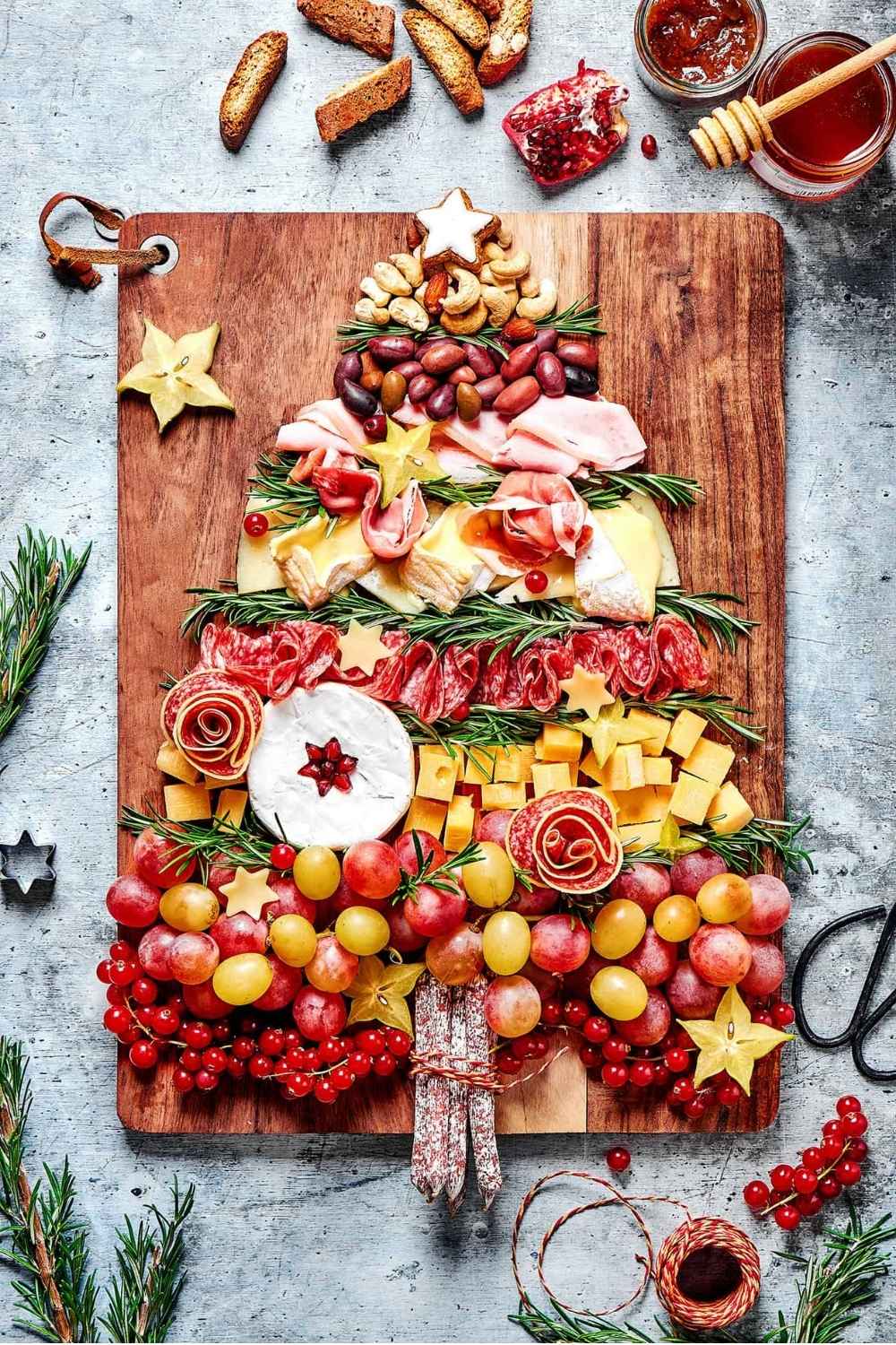 29 Christmas Appetizers Perfect For Your Holiday Menu 24