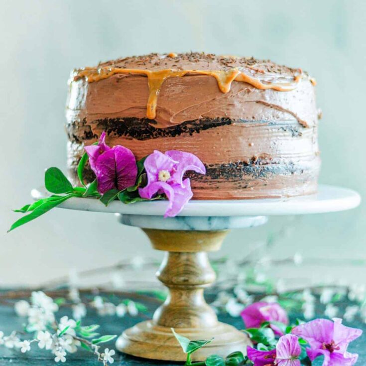 Image for Chocolate Cake with Cream Cheese Filling and Dulce de Leche