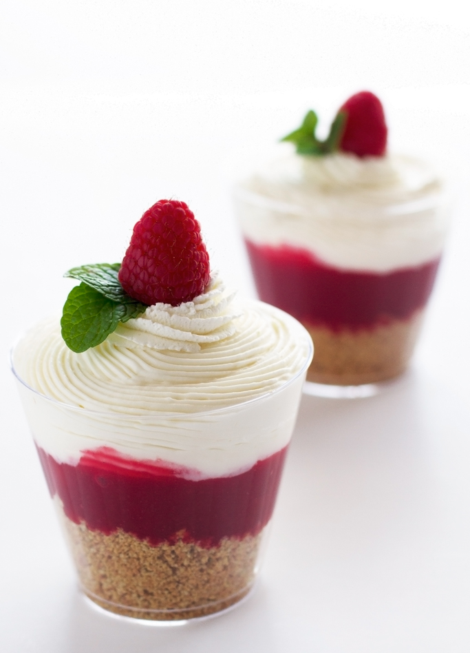 Image for No-Bake Cheesecake with Raspberry Sauce Recipe