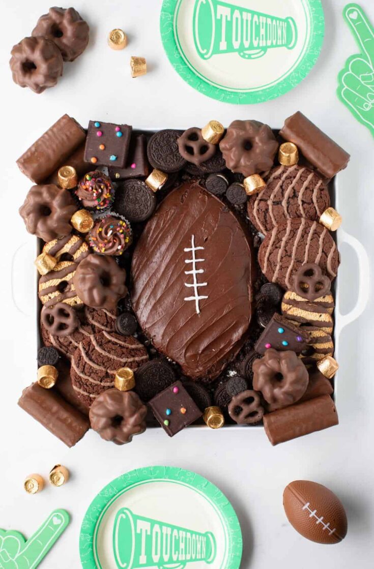 Image for Football Frosting Board: The Ultimate Game Day Dessert
