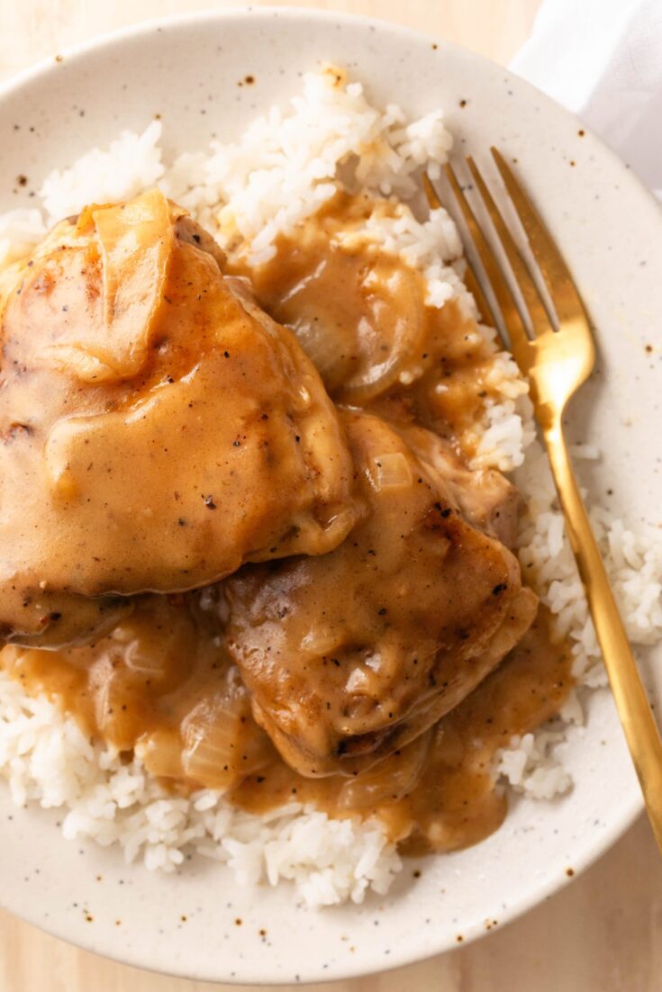 Image for Southern Smothered Chicken Thighs with Gravy and Rice